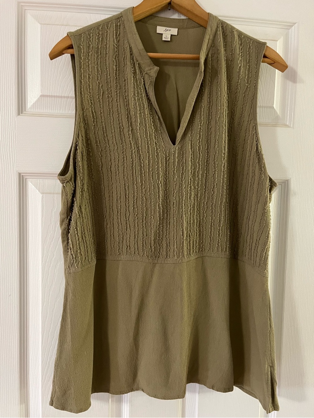 J. Jill Olive Textured V-Neck Sleeveless Tank